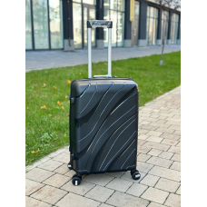 Валіза дорожня середня 69л RGL PP5-М чорна з поліпропілену кодовий замок TSA та телескопічна ручка безшумні колеса Валіза дорожня середня 69л RGL PP5-М чорна з поліпропілену кодовий замок TSA та телескопічна ручка безшумні колеса