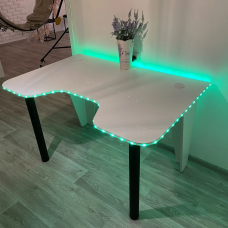 Стіл комп'ютерний геймерський ігровий DROM Lite White + LED RGB підсвічування з пультом Стіл комп'ютерний геймерський ігровий DROM Lite White + LED RGB підсвічування з пультом
